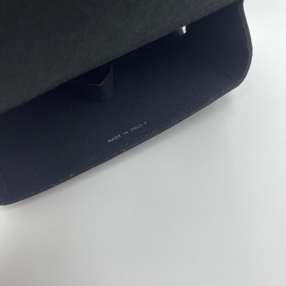 CHANEL Black Glasses Sunglasses Soft Case and box Quilted Fabric Gold CC Logo - Picture 10 of 12